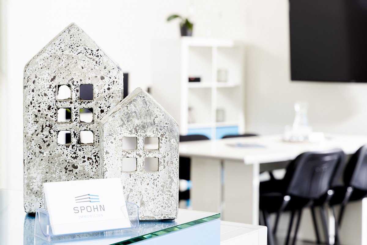 Foto Unsere Kundenkartei bringt Verk�ufer und K�ufer zusammen.