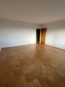 Wohnzimmer 5-Zimmerwohnung mit Balkon und traumhafter Aussicht �ber die D�cher von Heilbronn