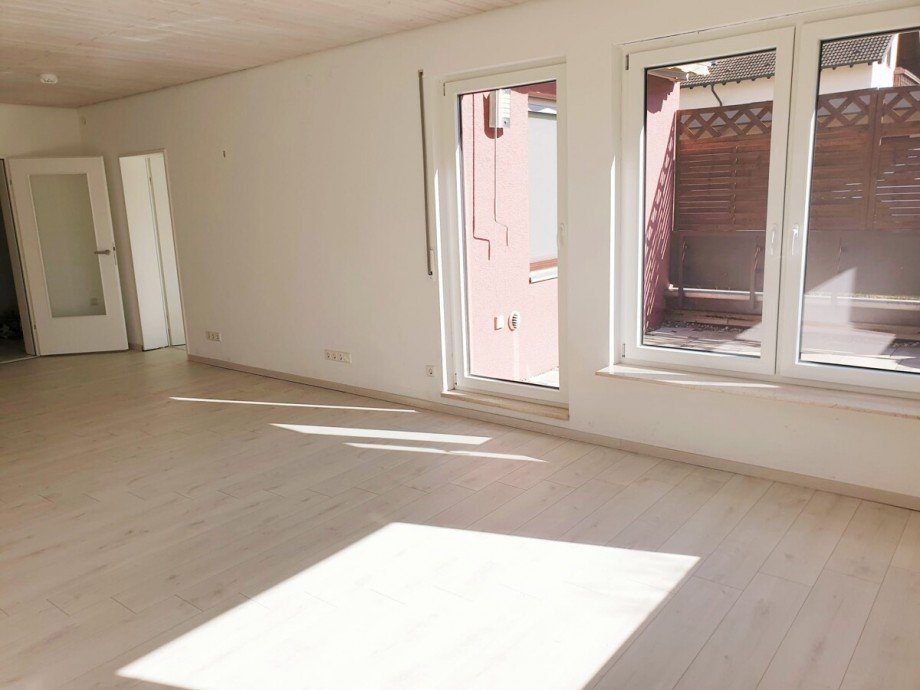 Wohnzimmer Erdgeschosswohnung Erlenbach