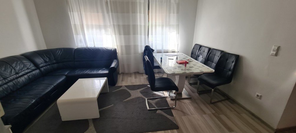 Wohnzimmer EG Mehrfamilienhaus Bad Rappenau