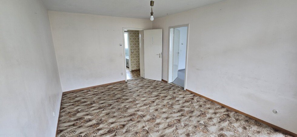 Schlafzimmer OG Doppelhaush�lfte Neckarsulm