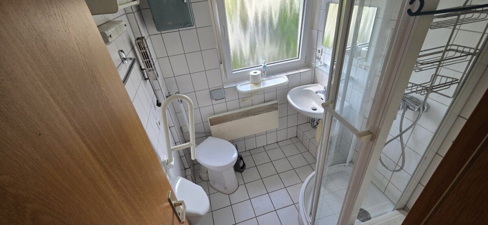 Bad EG Doppelhaush�lfte Neckarsulm