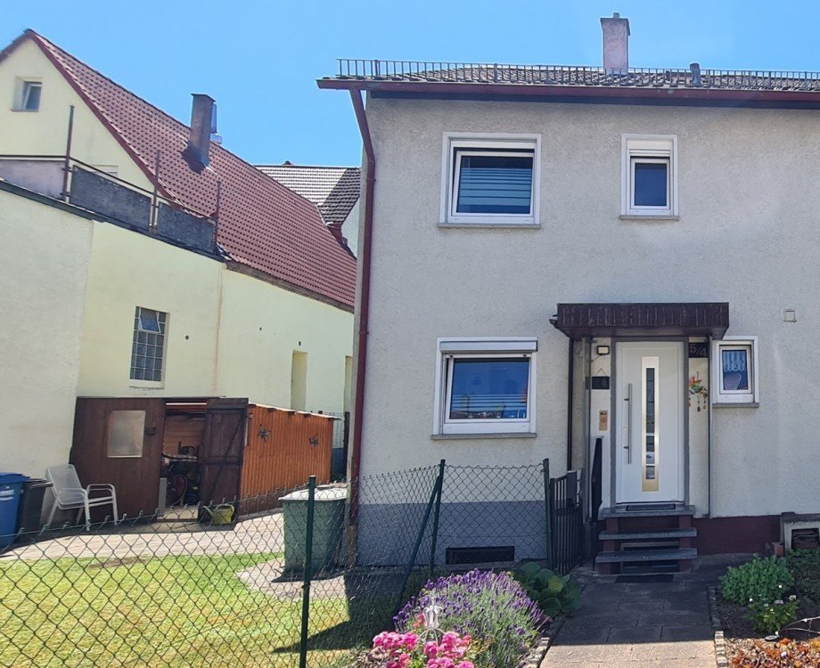 Au�enansicht Reiheneckhaus Bad Friedrichshall