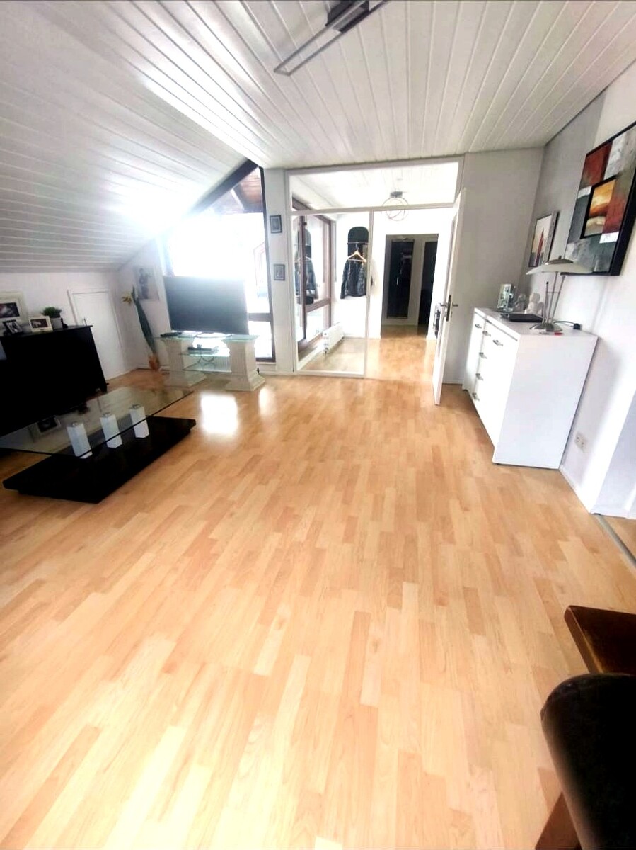 Wohnzimmer Dachgeschosswohnung Bad Friedrichshall
