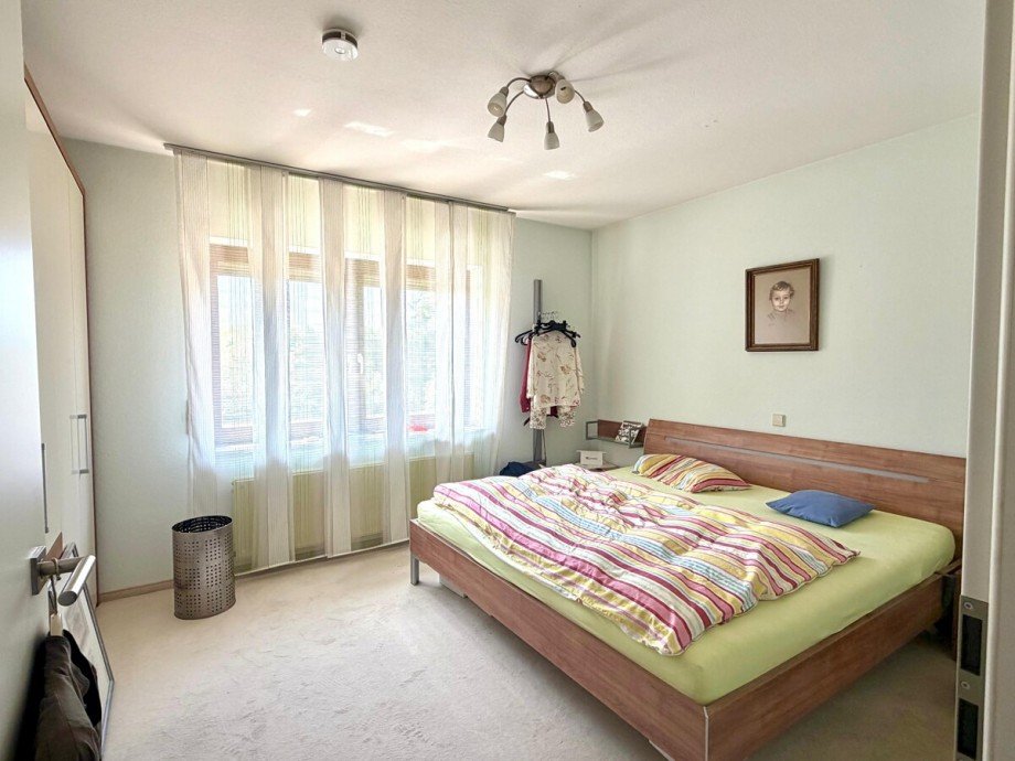 Zimmer (5) Einfamilienhaus Untereisesheim