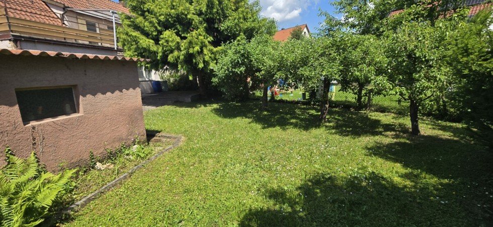 Garten Doppelhaush�lfte Neckarsulm