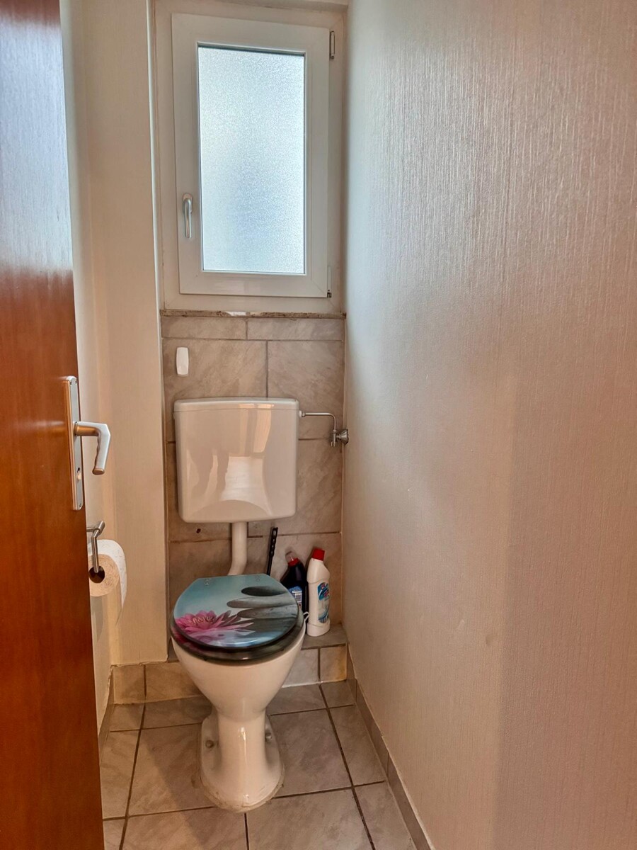 G�ste-WC Einfamilienhaus Erlenbach