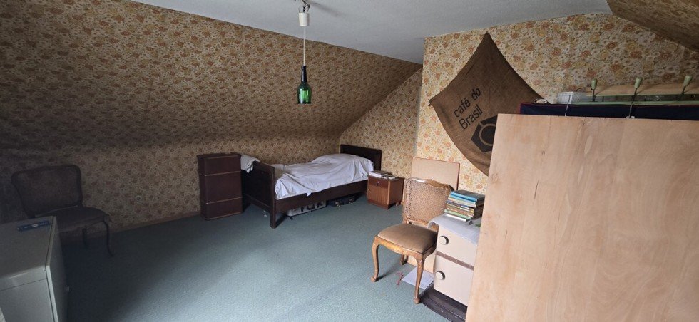 Schlafzimmer DG Doppelhaush�lfte Neckarsulm