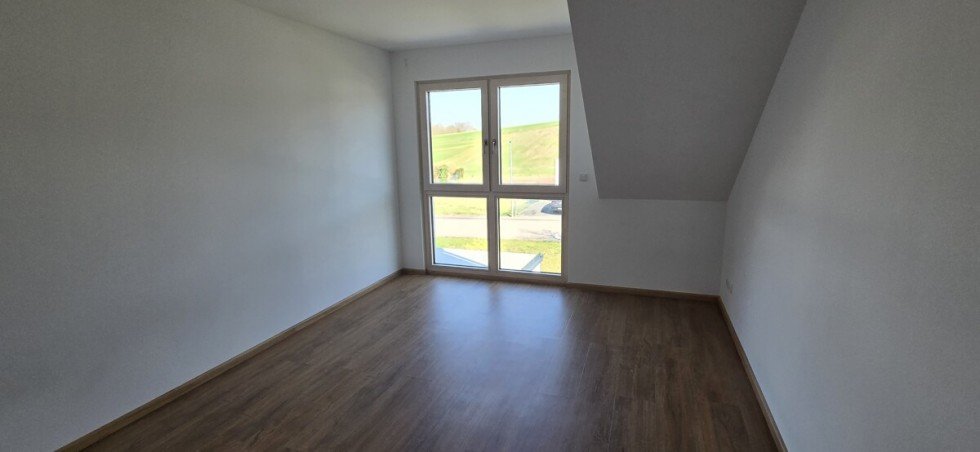 Kinderzimmer Doppelhaush�lfte Ilsfeld