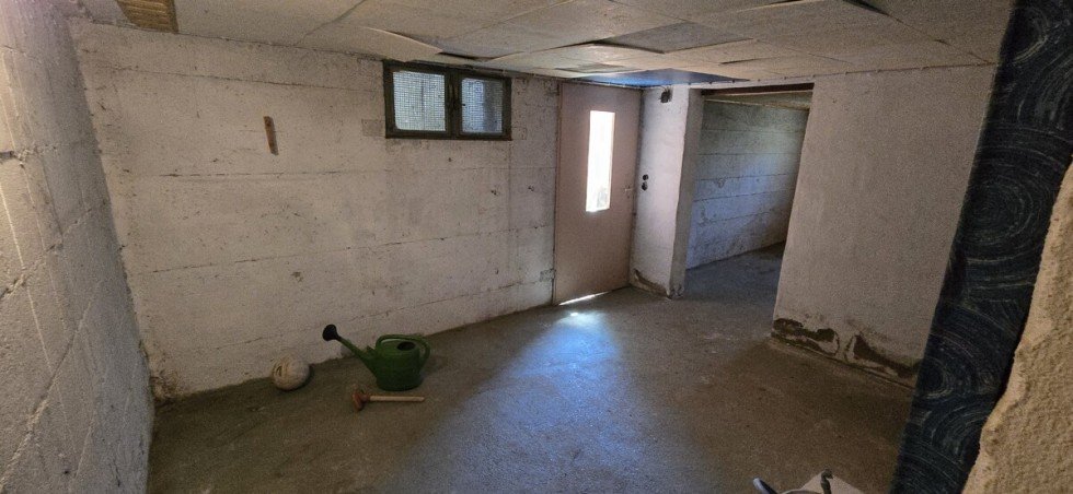 Keller Doppelhaush�lfte Neckarsulm