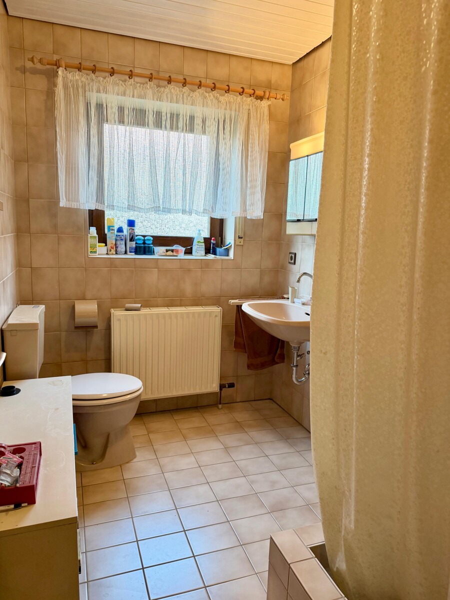 Bad (3) Einfamilienhaus Untereisesheim