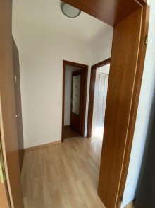 Eingangsbereich 5 % Rendite ca.: 1,5-Zimmerwohnung - leerstehend, sofort sanierbar, Kapitalanlage mit Potenzial!!